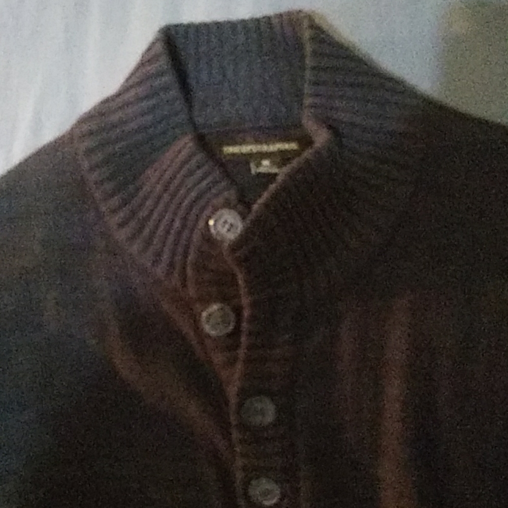 Tricots St Raphael 100% wool designer sweater